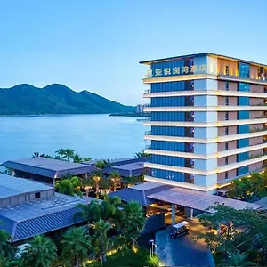 三亚亚龙湾绿地铂瑞酒店 酒店